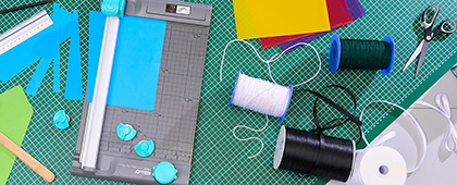 Knutselbenodigdheden voor creatieve projecten. Ontdek het nu