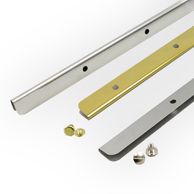 Metalen klemruggen met busschroeven 