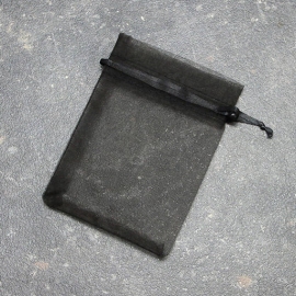 Organza zakjes met satijnbandsluiting zwart | 100 x 120 mm