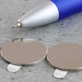 Neodymium magneetrondjes, zelfklevend, 18 mm x 2 mm, N35 