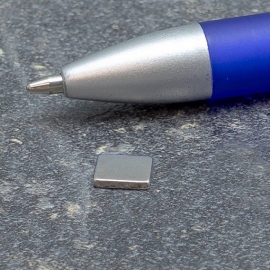 Neodymium blokmagneten rechthoekig, vernikkeld 7 x 6 mm | 1.2 mm