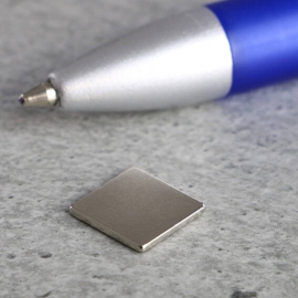 Neodymium blokmagneten rechthoekig, vernikkeld 10 x 10 mm | 1 mm