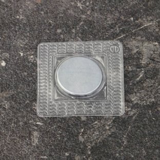 Neodymium magneetrondjes om in te naaien, vierkant, 18 mm x 2 mm, N35 