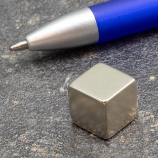 Kubusmagneten, Neodymium, vernikkeld 12 x 12 x 12 mm