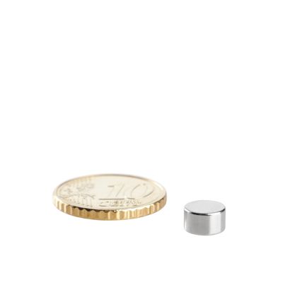 Neodymium magneetrondjes 7 mm x 4 mm | N35, axiaal (parallel aan de hoogte)
