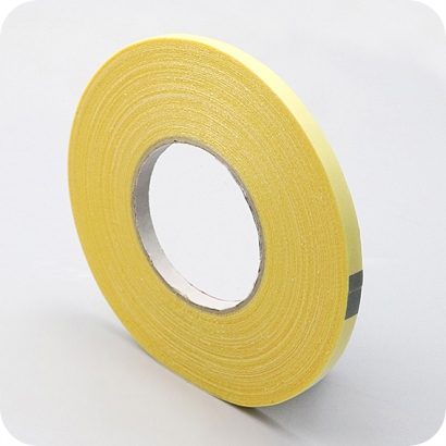Dubbelzijdig textielversterkt tape, zeer sterk/zeer sterk 9 mm